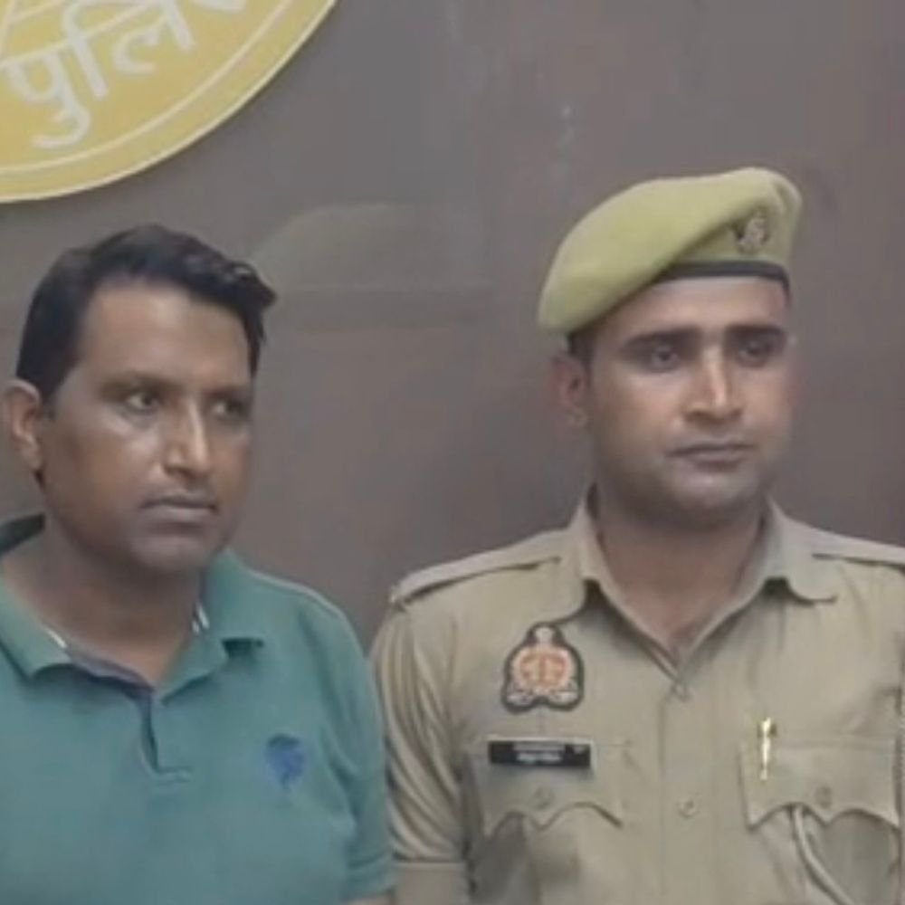कतर में नौकरी दिलाने के नाम पर ठगी, आरोपी गिरफ्तार:मस्जिद में इमाम बनाने का झांसा देकर 1.17 लाख रुपये ठगे, फर्जी नियुक्ति पत्र भी दिया
