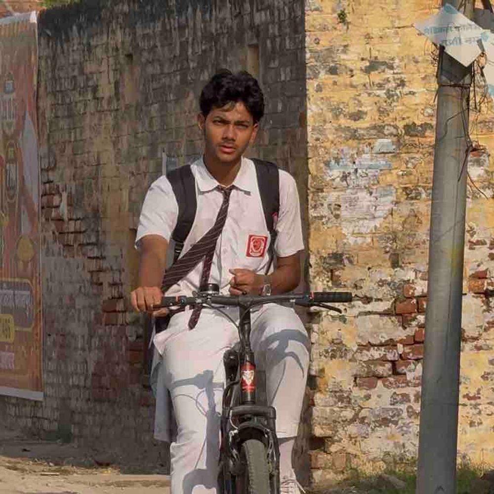 गोरखपुर में शुक्रवार से हल्की बारिश की संभावना:ठंडी हवाओं से तापमान में भी आएगी गिरावट, दिन के समय महसूस होगी गर्मी