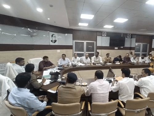 गीडा के उद्यमियों को जल्द मिलेगा रास्ता:उद्योग बंधु की बैठक में बताई गई प्रगति; बड़ी गाड़ियों के लिए बनेगी पार्किंग