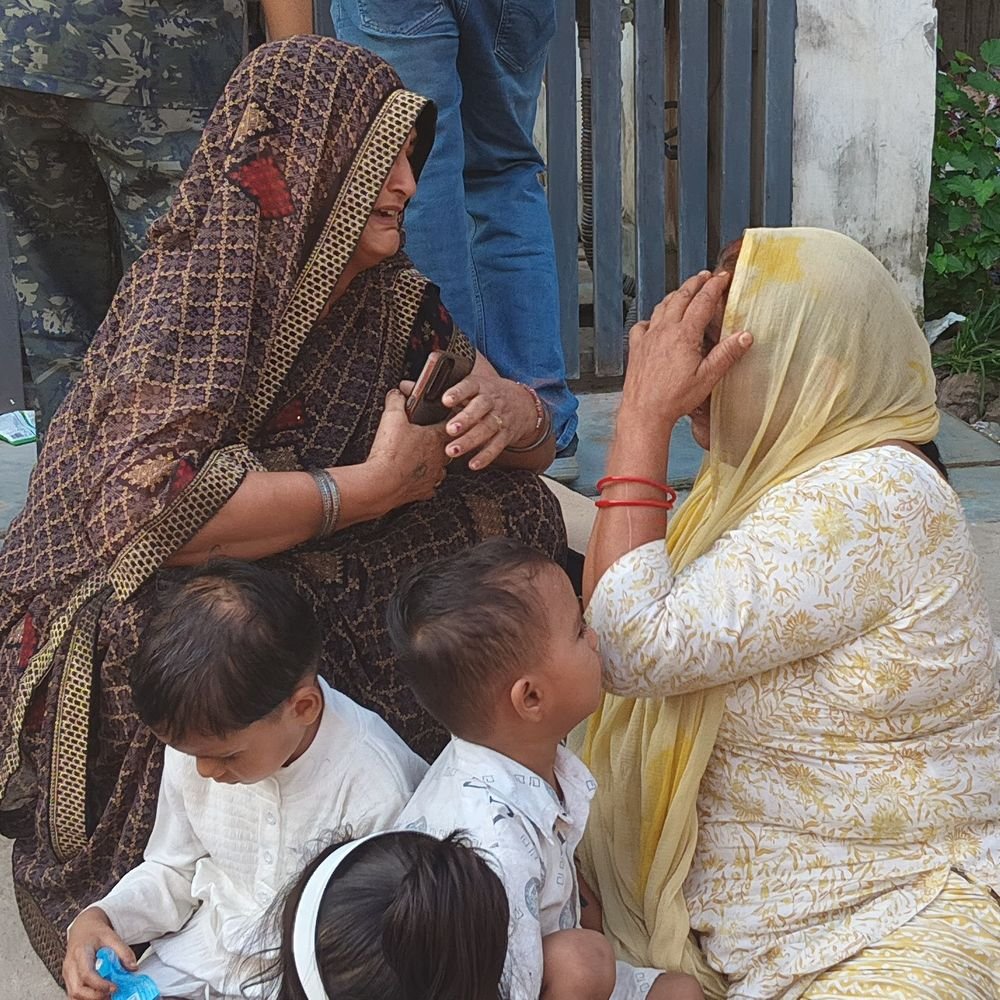 मेरठ के अजंता हॉस्पिटल में गर्भवती की मौत:तोड़फोड़-हंगामा, परिजन बोले- ऑपरेशन में नस कटी;11 यूनिट ब्लड के बाद भी जान नहीं बची