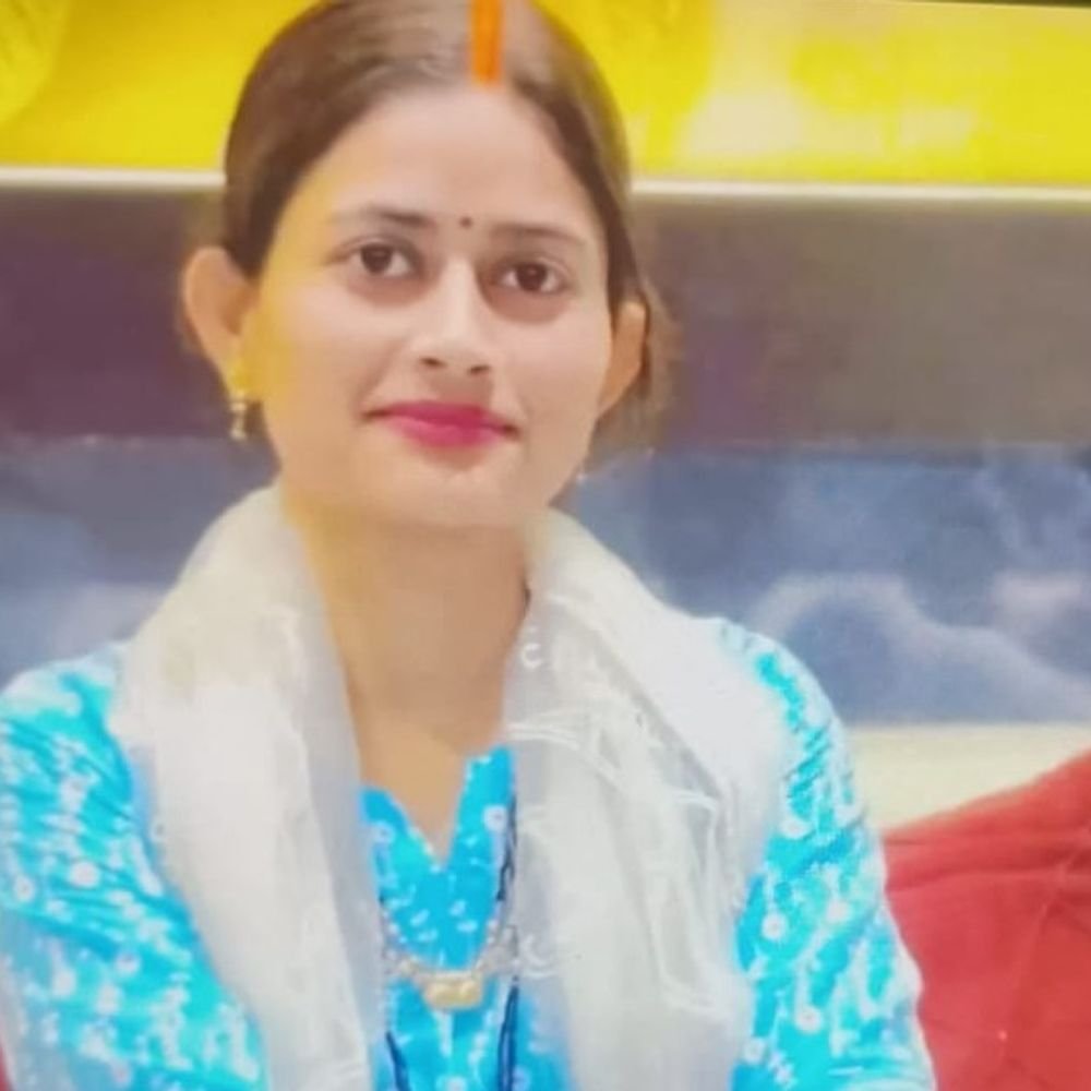 कानपुर में शादी के 7 महीने बाद महिला की मौत:फर्श पर मिला शव, पति और सास-ससुर पर हत्या का आरोप