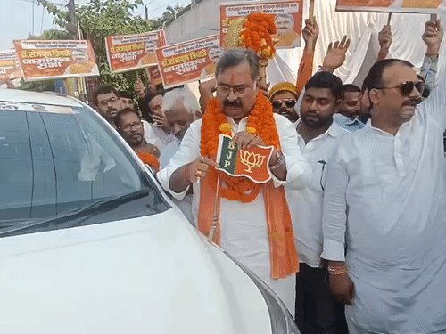 रातभर में बदल गया गोरखपुर का सियासी समीकरण:भाजपा खेमे में हलचल तेज हुई; संजयन का नाम फाइनल होने से सपाई उत्साहित