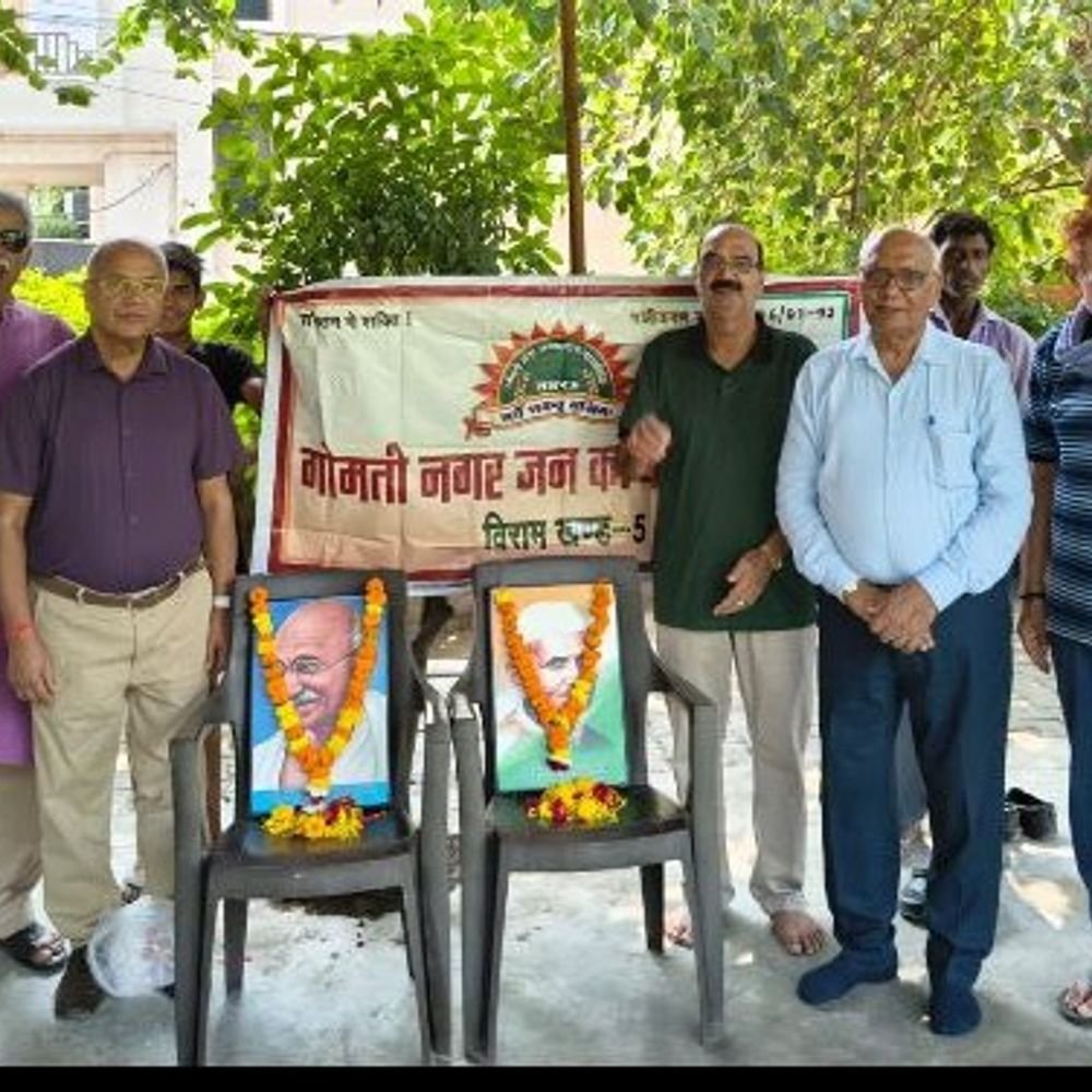 विराम खंड 5 में गांधी-शास्त्री जयंती:महापुरुषों को नमन कर उनके आदर्शों पर चलने का लिया संकल्प