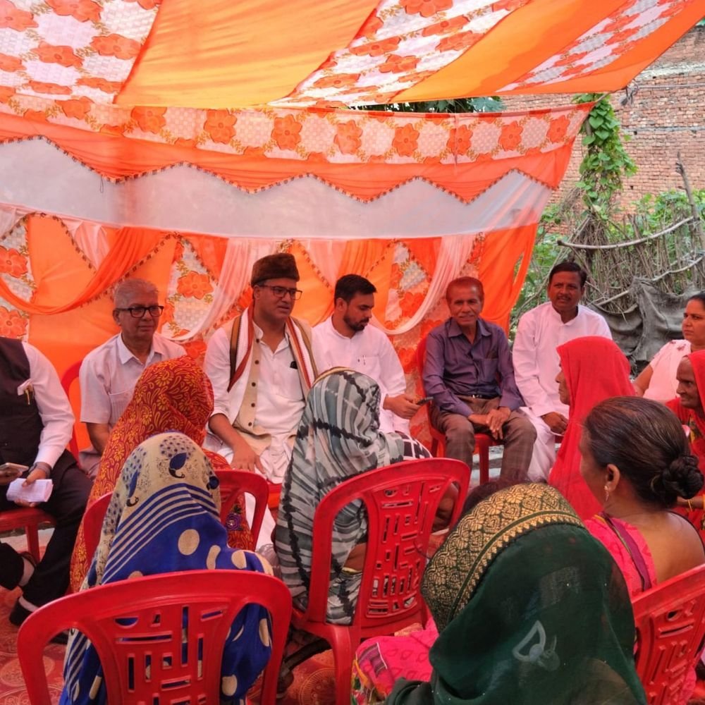 बरेली में कांग्रेस का जनसंवाद कार्यक्रम:राष्ट्रीय सचिव शाहनवाज आलम ने लोगों से स्थानीय समस्याओं पर की चर्चा