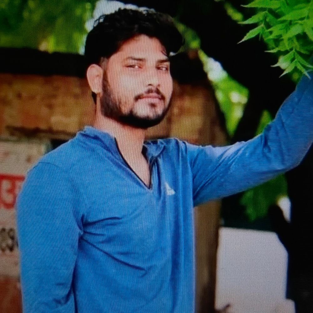 गुजैनी में संदिग्ध हालात में मिला अधिवक्ता का शव:आधे घंटे पहले पत्नी से फोन पर हुई थी बात, कहा था- थोड़ी देर में घर आ रहा हूं