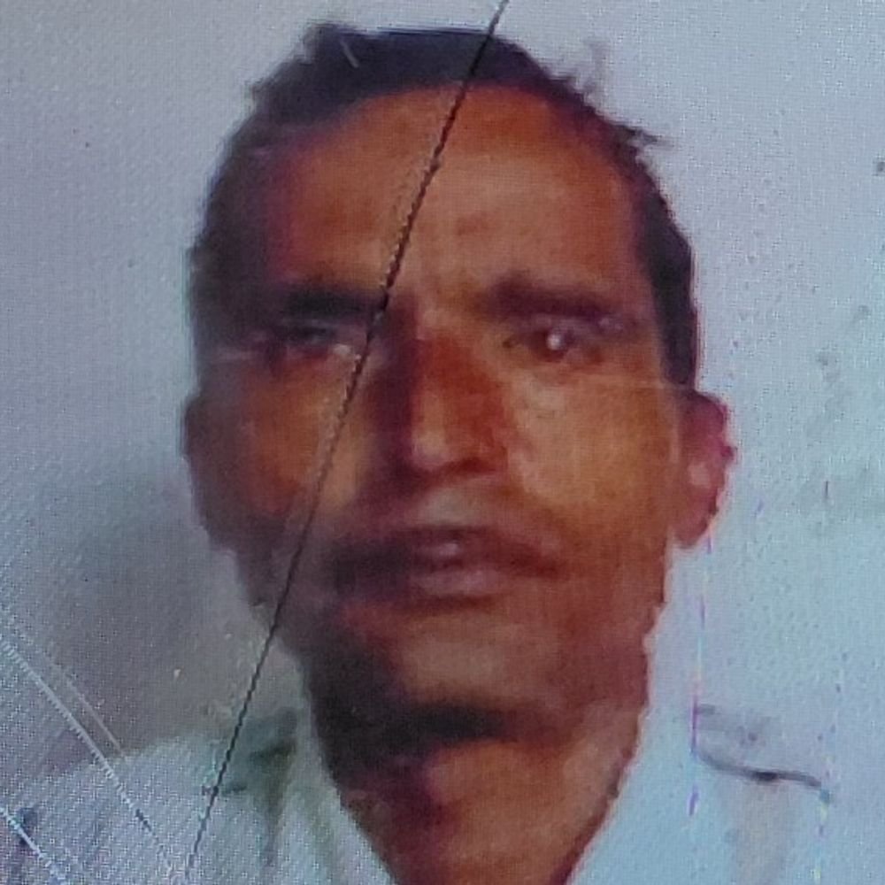 फर्रुखाबाद में रोडवेज बस की टक्कर से किसान की मौत:इटावा बरेली हाईवे पर सड़क पार करने के दौरान हादसा, अस्पताल में तोड़ा दम