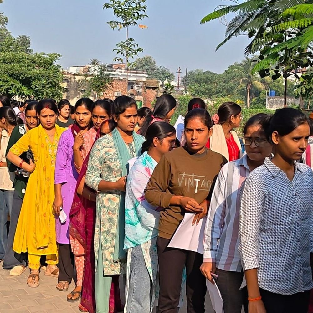 PET के लिए जौनपुर में भारी वाहनों की एंट्री बंद:30 अक्टूबर और 1 नवंबर को सुबह 6 से रात 8 बजे तक 8 रास्तों पर रोक