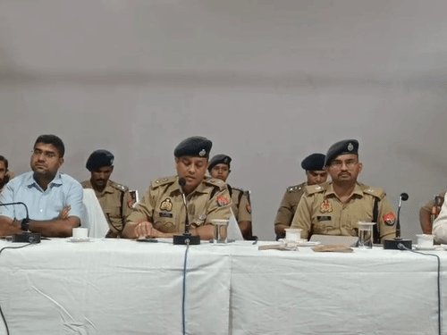 जिले में स्थापित होंगी 4460 दुर्गा प्रतिमाएं:DM, SSP ने सुरक्षा, प्रतिमा विसर्जन की तैयारी पूरी करने को कहा