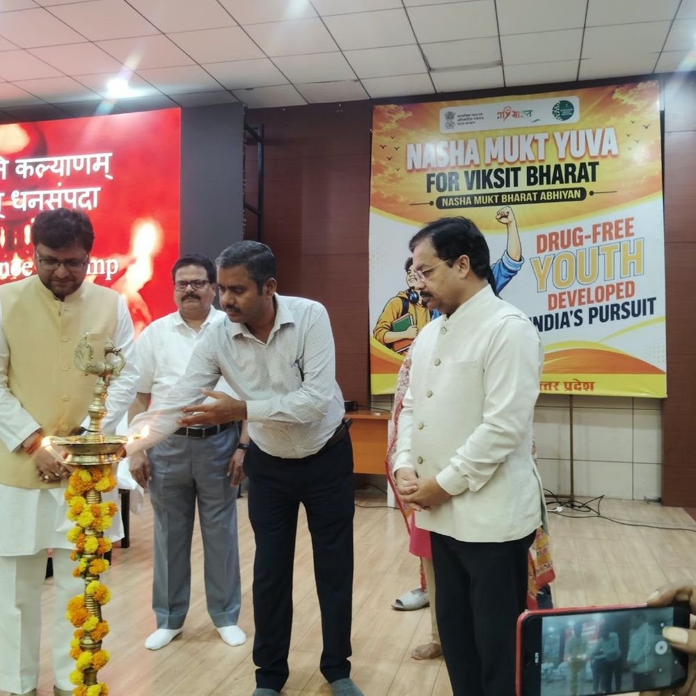 लखनऊ में नशा मुक्त भारत अभियान:नशा मुक्ति प्रतियोगिताओं के विजेता सम्मानित, अभियान में भागीदारी की अपील