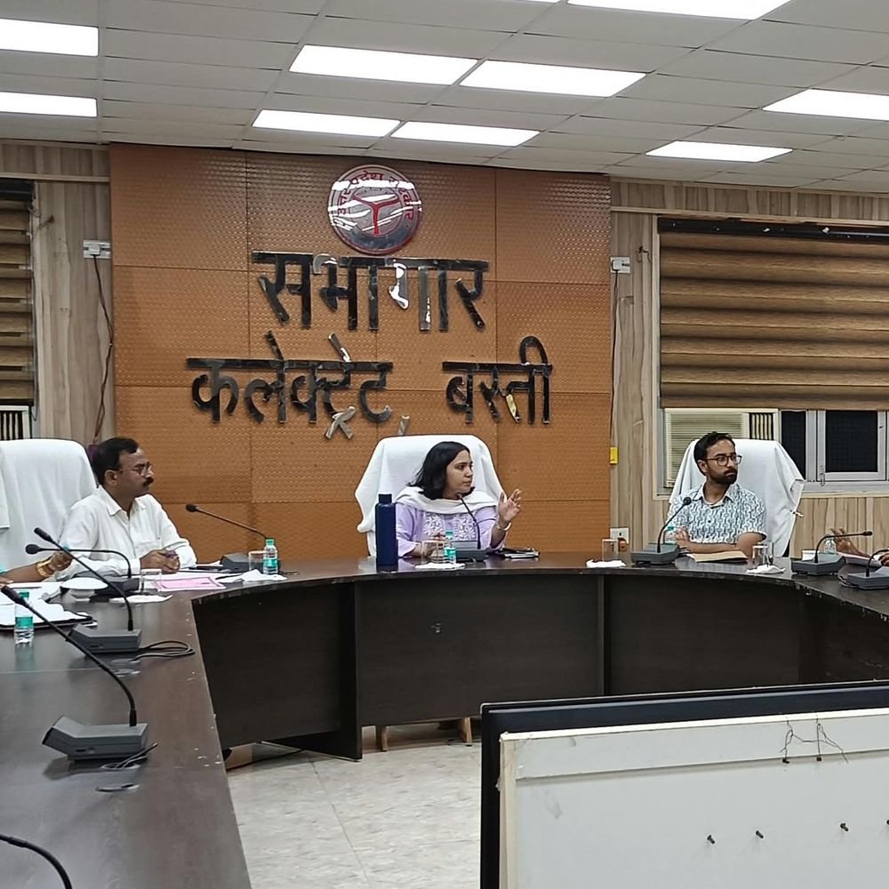 शिक्षक एमएलसी-चुनाव में वोट डालने के लिए पहचान पत्र जरूरी:मतदाता 10 वैकल्पिक दस्तावेजों में से कोई एक दिखा सकेंगे