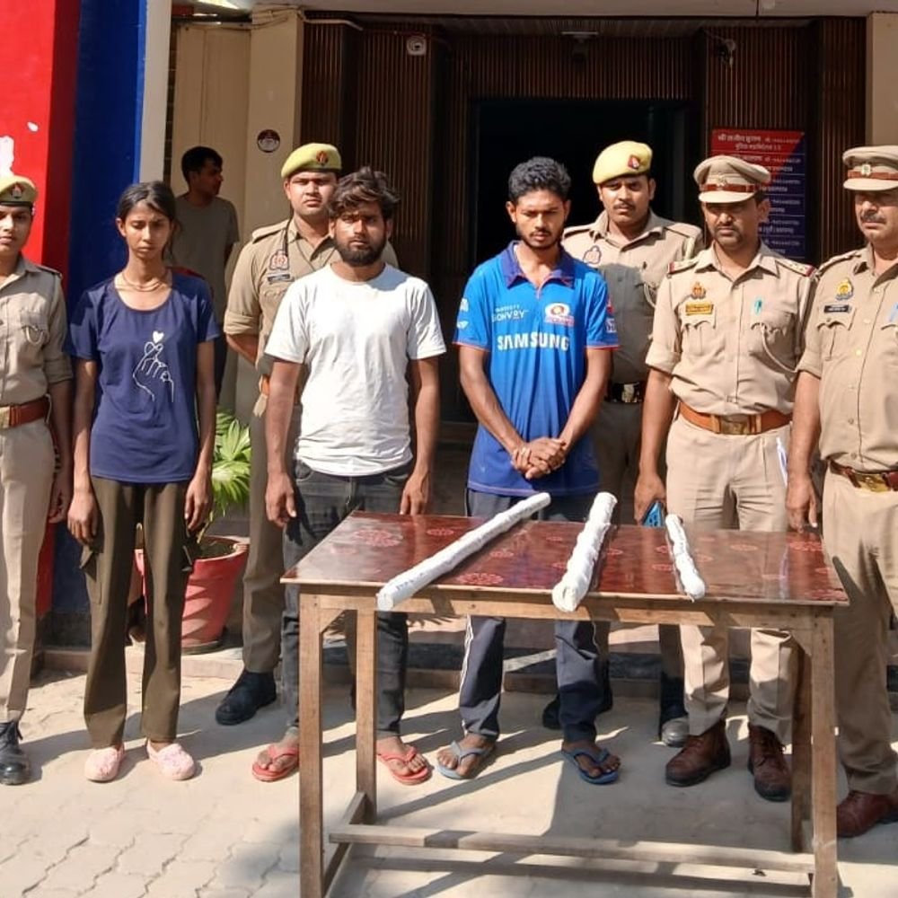 पुरानी रंजिश में मारपीट के बाद बुजुर्ग की मौत:पुलिस ने युवती समेत 3 आरोपियों को पकड़ा, 2 फरार