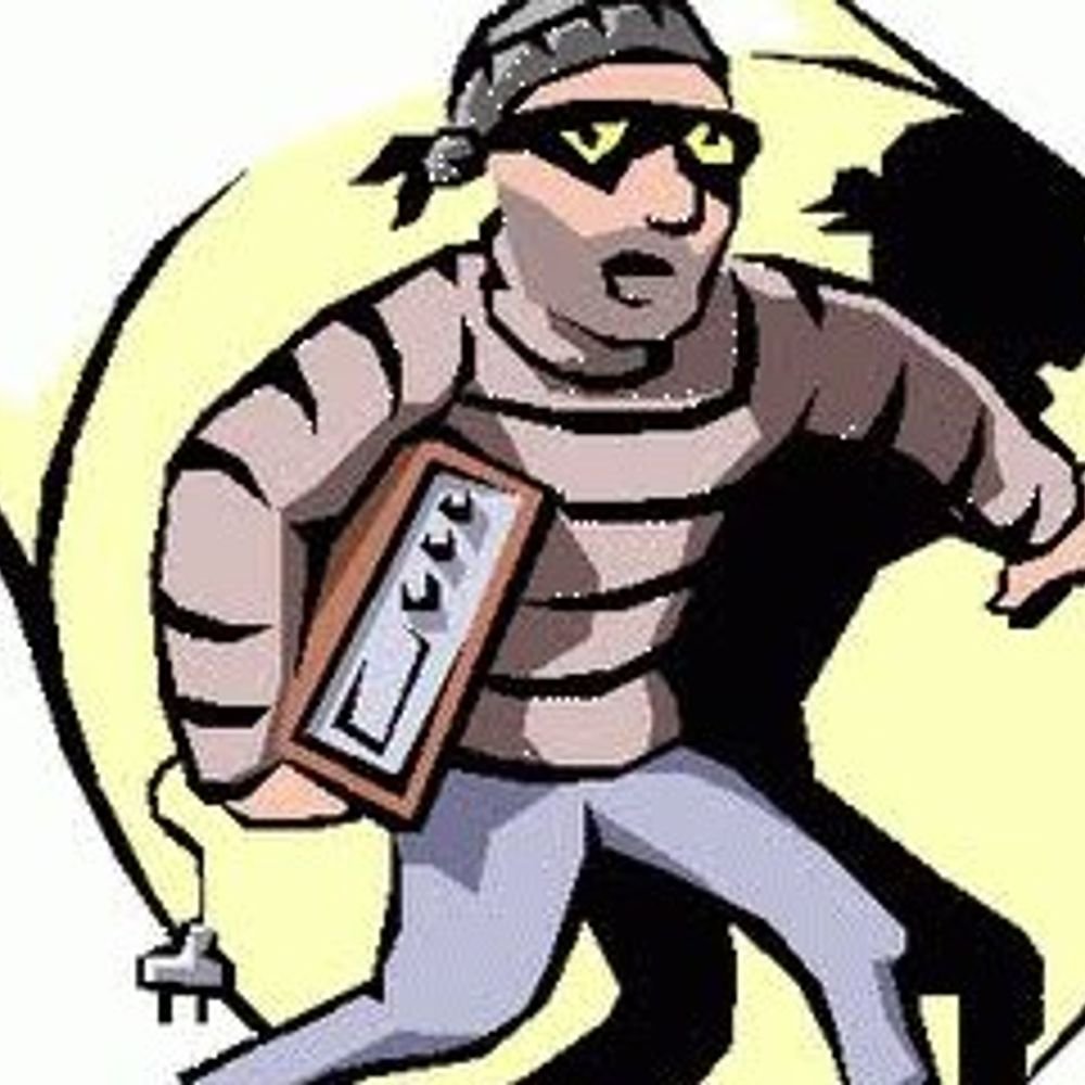 दुर्घाटना में घायल युवक का सड़क किनारे फोन चोरी:अलीगढ़ में आईएमटी मोड़ पर फिसली थी बाइक, दो अज्ञात युवकों पर मोबाइल चोरी का आरोप
