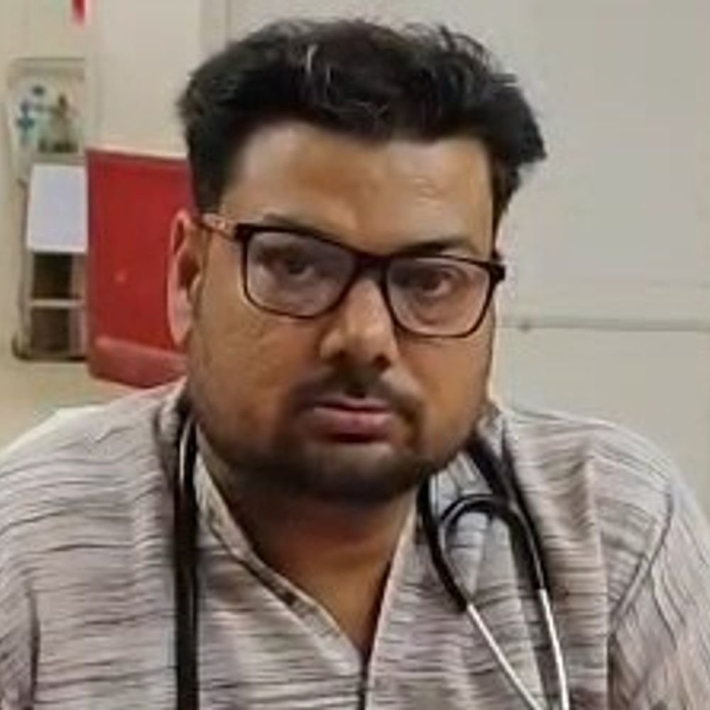 उन्नाव में काम करते प्लंबर को लगा करंट:60% से ज्यादा झुलसा , जिला अस्पताल में भर्ती, हालत गंभीर