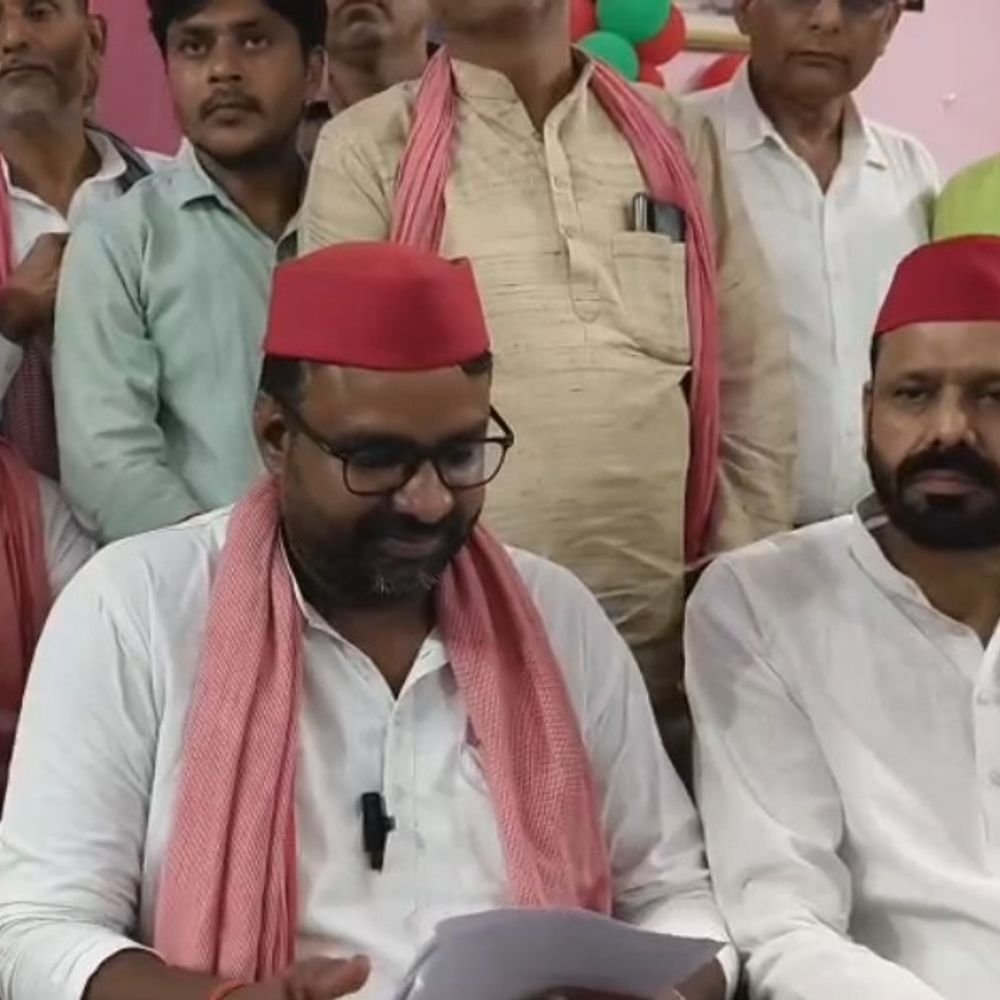 बांदा में सपा ने घोषित किया आंदोलन का कार्यक्रम:2 से 8 अक्टूबर तक चलेगा अभियान, आंबेडकर प्रतिमा से निकलेगा मार्च