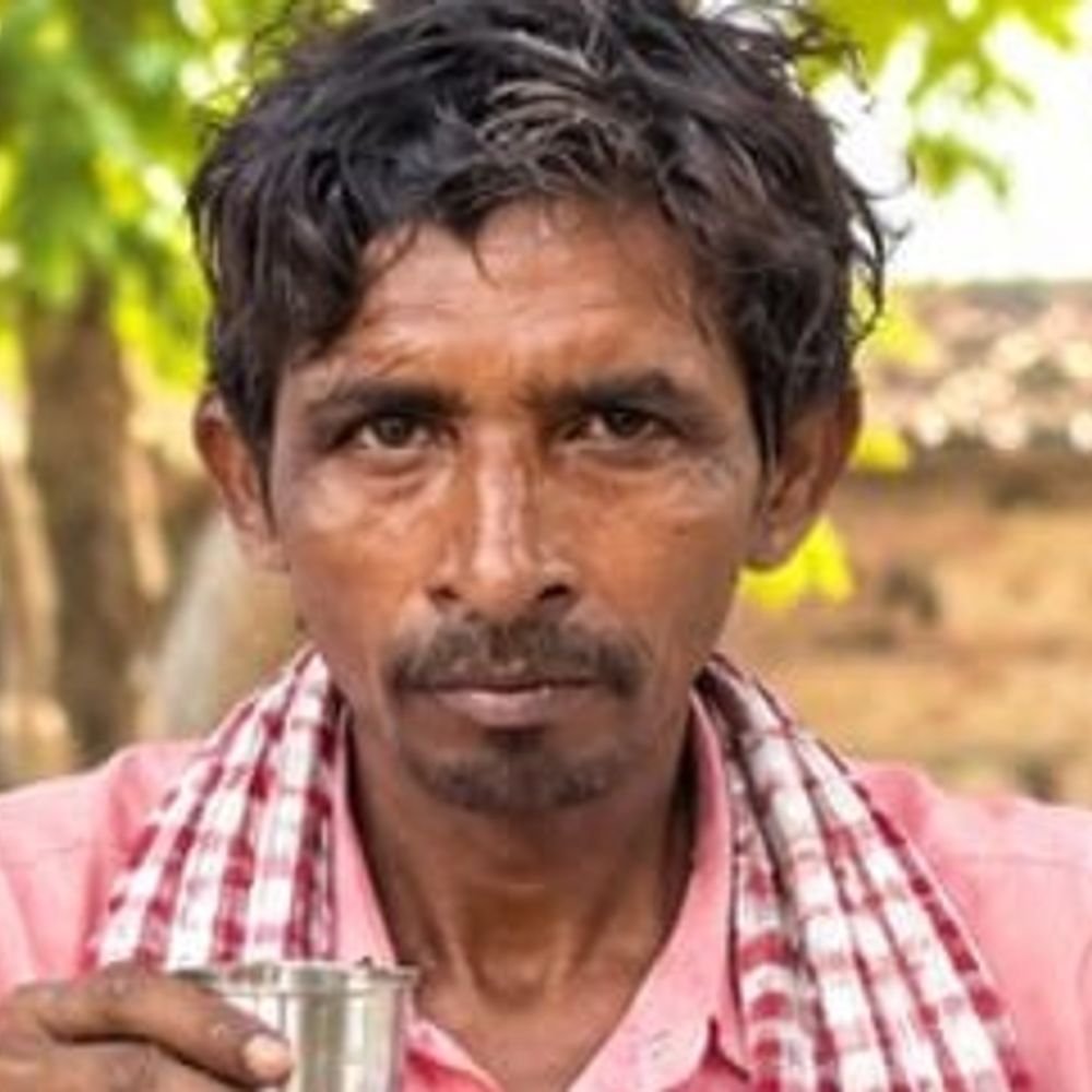 संभल के किसान का शव बदायूं में मिला:परिजन ने हत्या की आशंका जताई, ड्राइवर हिरासत में