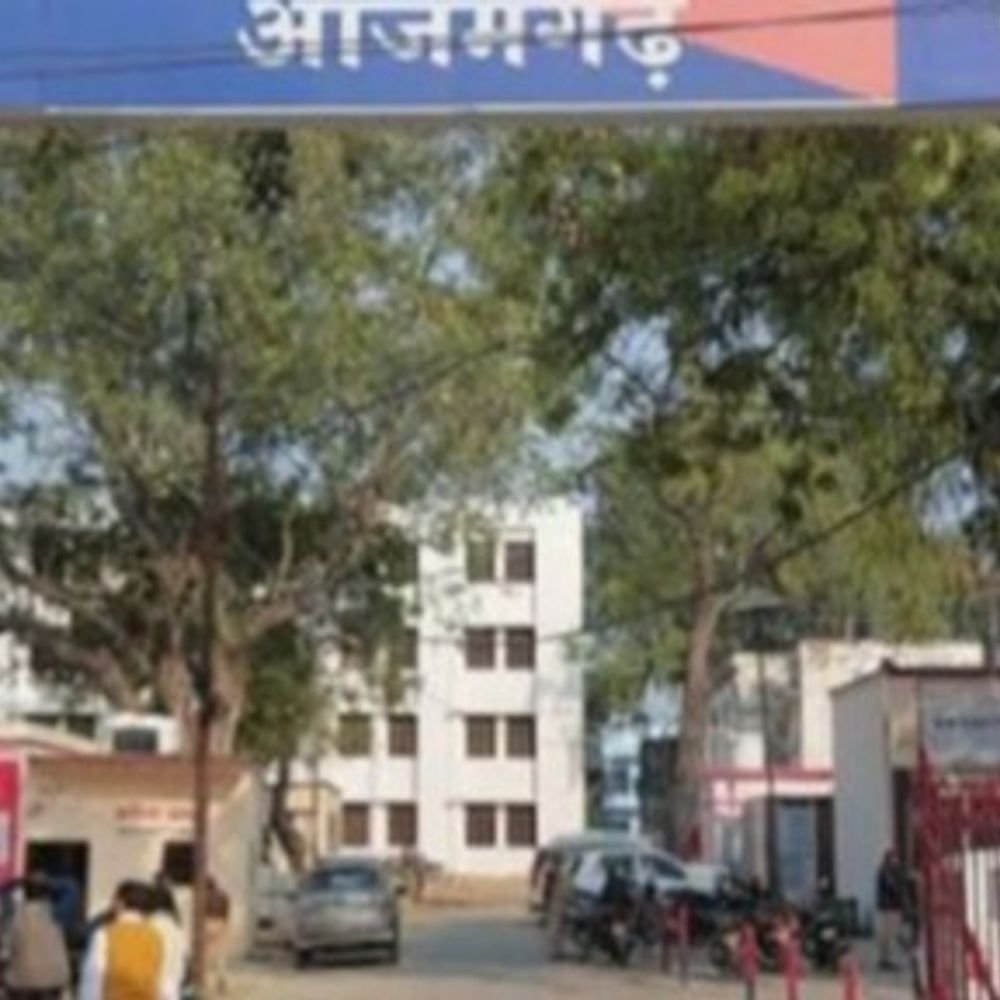 जमीन पर खड़ंजा लगाने के विवाद में मारपीट:आजमगढ़ में महिला के सिर में गंभीर चोट, 10 आरोपियों के विरुद्ध दर्ज हुआ मुकदमा