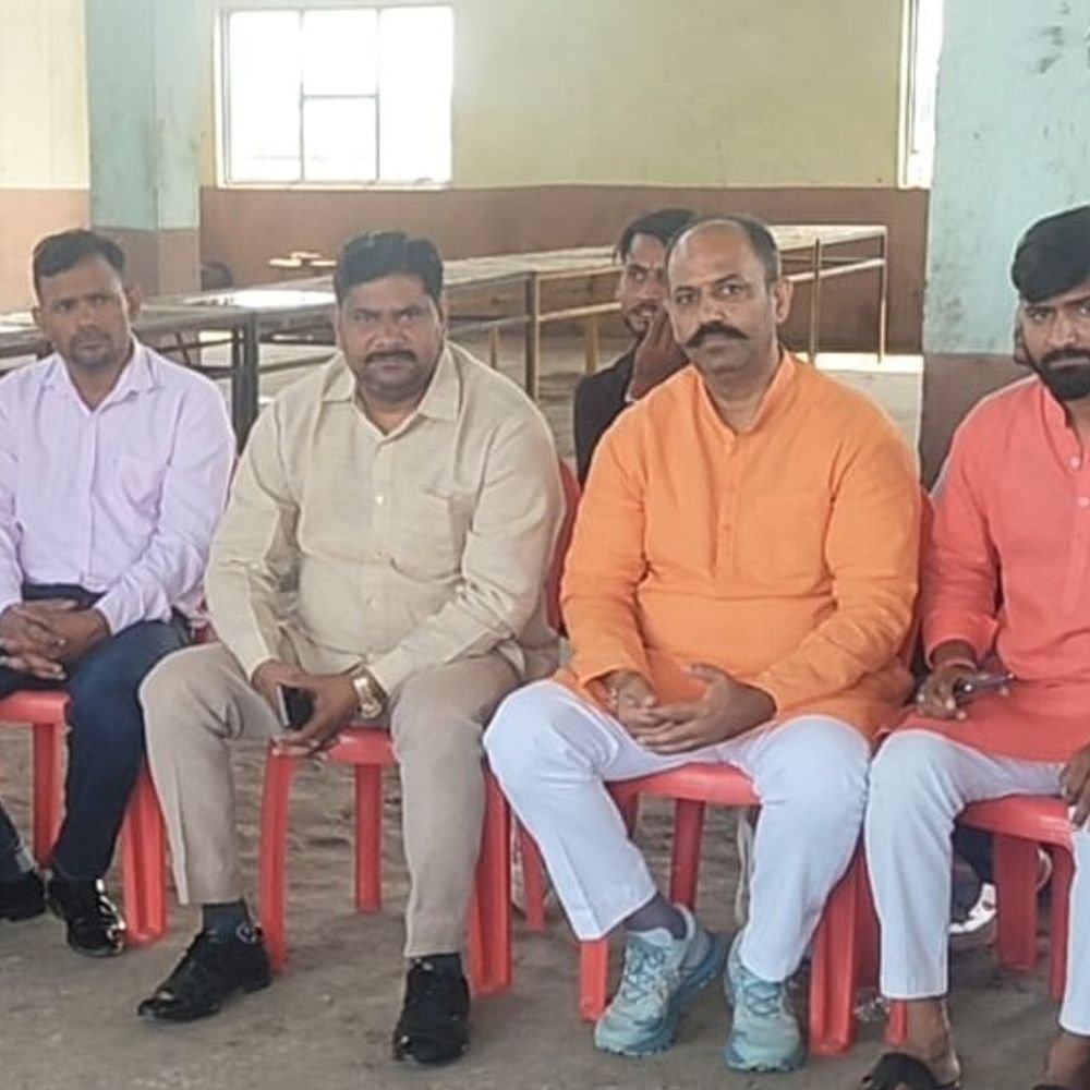 हिंदू रक्षा दल ने गौरव राणा को बनाया जिलाध्यक्ष:राष्ट्रीय अध्यक्ष पिंकी भैया बोले- सनातन बचाने को जनसंख्या बढ़ाओ