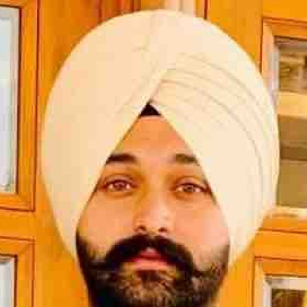 'सौतेले बेटे ने की है मेरे बेटे की हत्या':व्यापारी के पिता ने लगाए आरोप, बोले- अपनी मां की शादी से खुश नहीं था
