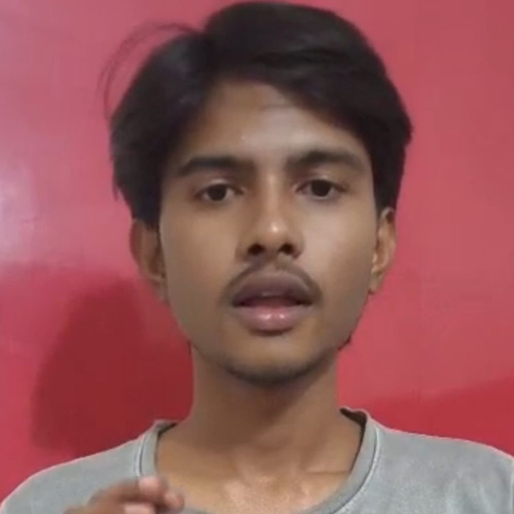 कानपुर में चाइनीज मांझे से छात्र घायल:उंगलियों में गहरे घाव, बड़ी बहन के साथ स्कूटी से जा रहा था