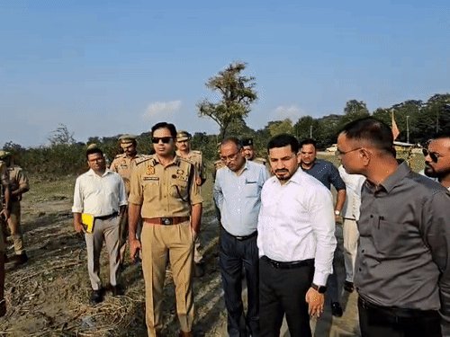 अयोध्या के निर्मली कुंड पर प्रतिमा विर्सजन की तैयारी शुरू:डीएम-एसएसपी ने किया निरीक्षण, सेक्टर-जोन में बांटकर CCTV और ड्रोन से होगी निगरानी