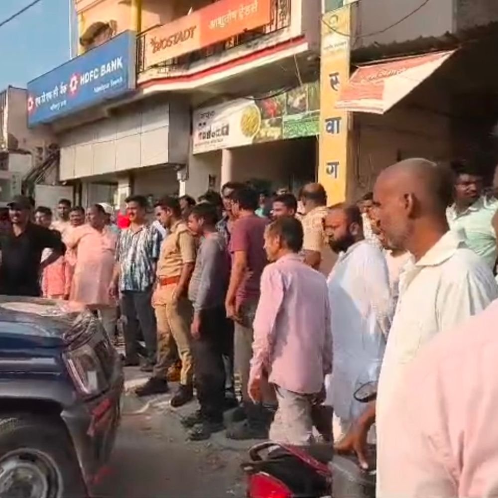 प्रतापगढ़ में नेग मांगने पर किन्नरों के 2गुटों में झड़प:मानिकपुर के सभागंज तिराहे पर हुआ विवाद, पुलिस ने 6 लोगों को पकड़ा