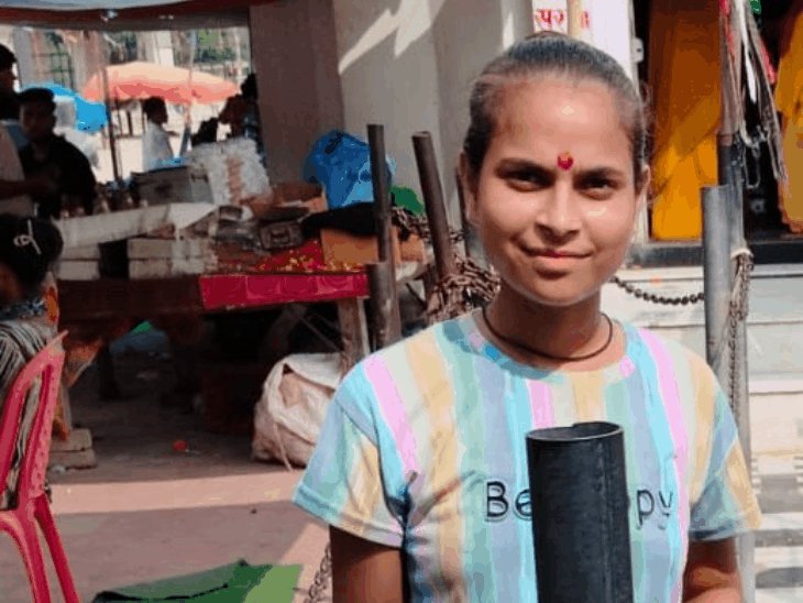 खेत से मिट्टी उठाने को लेकर फायरिंग, किशोरी की मौत:आगरा में चार लोग घायल; 10-12 राउंड हुई फायरिंग