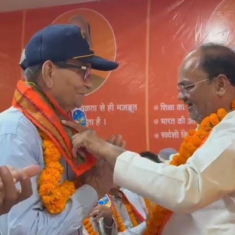 गांधी-शास्त्री जयंती पर प्रतापगढ़ में वीर सैनिकों का सम्मान:विधायक बोले- सैनिकों का त्याग और साहस देशवासियों के लिए प्रेरणा