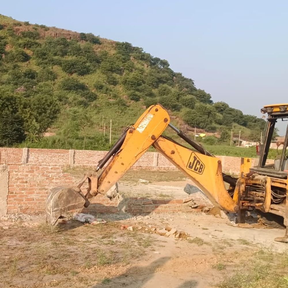 चित्रकूट में अवैध-प्लाटिंग बेचने-खरीदने वालों पर भी FIR:नोटिस के बाद 10 दिन में जवाब नहीं मिला तो चलेगा बुलडोजर