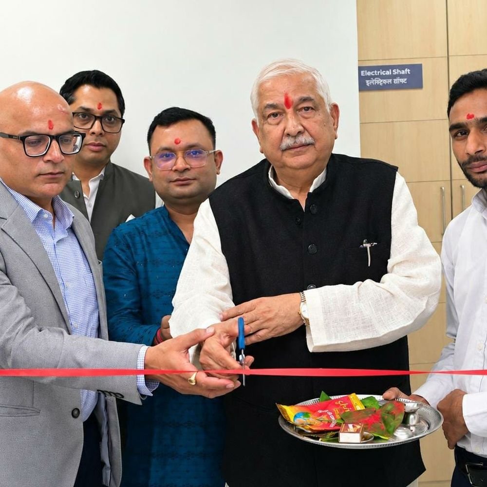 गोरखपुर में गंभीर बीमारियों के लिए विशेषज्ञ परामर्श:लोटस टावर में मेडिक्लिनिक शुरू, क्षेत्रवासियों को मिलेगी विशेषज्ञ स्वास्थ्य सेवाएं