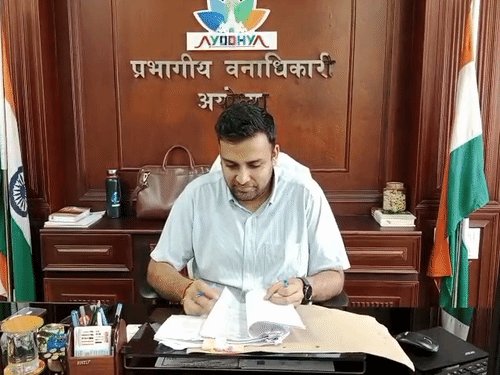 अयोध्या में मॉर्निंग वॉक करने वाल लोग समूह में निकलें:DFO प्रखर गुप्ता बोले- बाढ़- तेज बहाव में वन्यजीवों के लिए अपने प्राकृतिक क्षेत्र में रहना मुश्किल