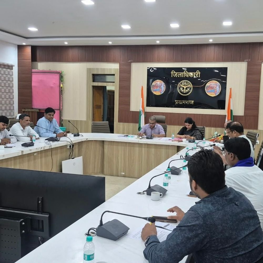 प्रयागराज में 1200 वोटर पर बनेगा नया पोलिंग बूथ:मतदान केंद्रों का भौतिक सत्यापन शुरू, विधानसभा चुनाव की तैयारी तेज