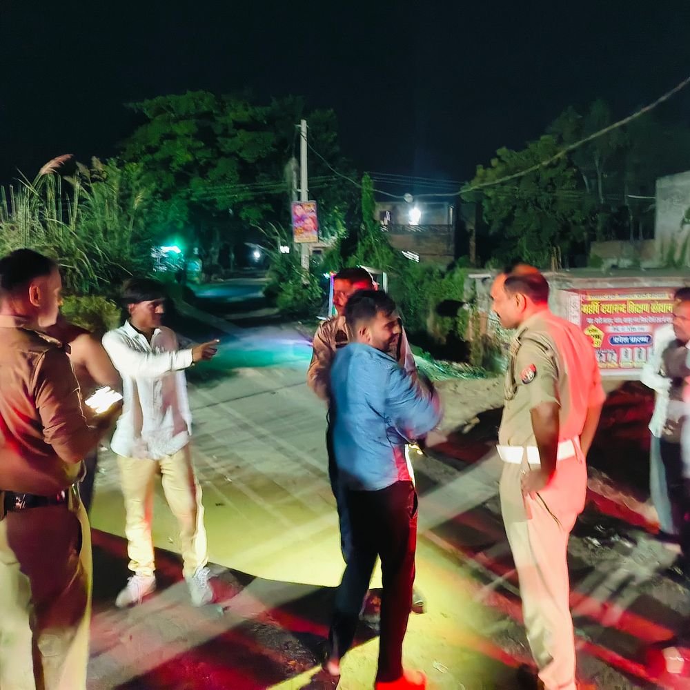 कानपुर-सागर हाइवे पर दो पक्षों में मारपीट:कार में बाइक छूने को लेकर हुआ विवाद, कार चालक ने लूट की फर्जी सूचना दी