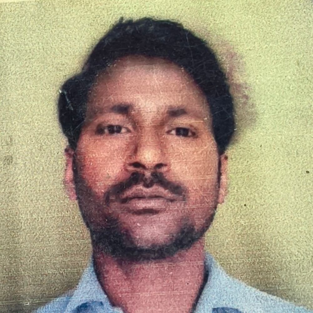 प्रतापगढ़ में ट्रैक्टर की चपेट में आकर मजदूर की मौत:खेत जोतते समय हुआ हादसा, अस्पताल ले जाते समय दम तोड़ा