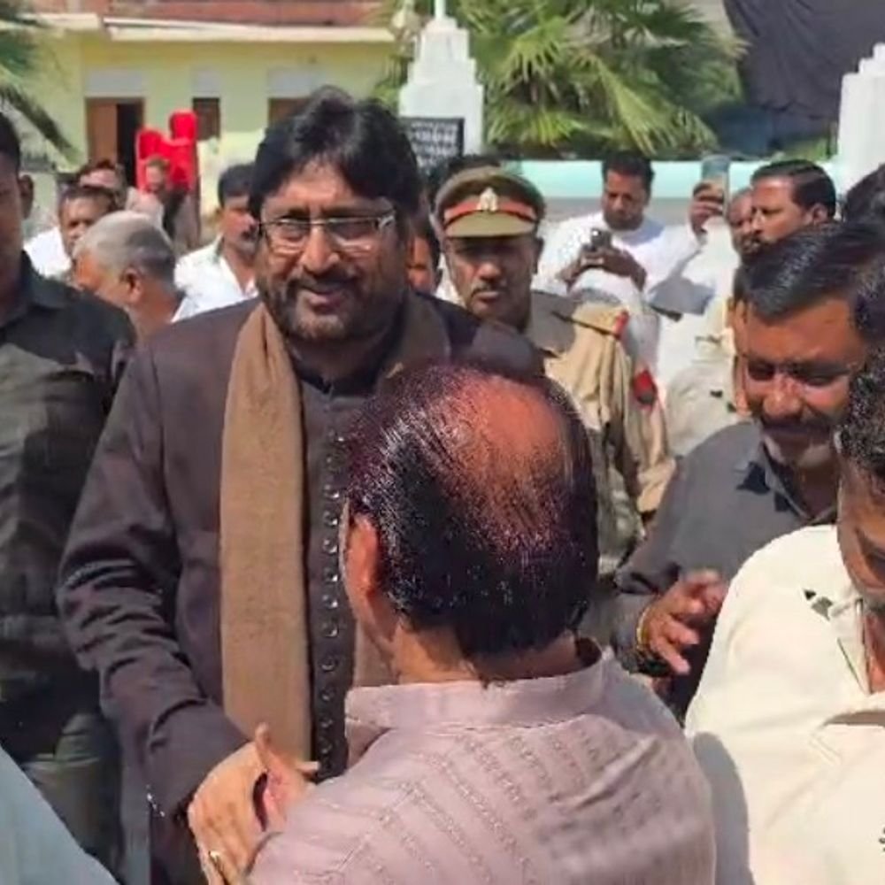 प्रदर्शन करने वाले छात्र मुजरिम नहीं, सरकार उनकी बात सुनें:मौलाना यासूब अब्बास ने कहा- वोटर लिस्ट में पारदर्शिता होनी चाहिए