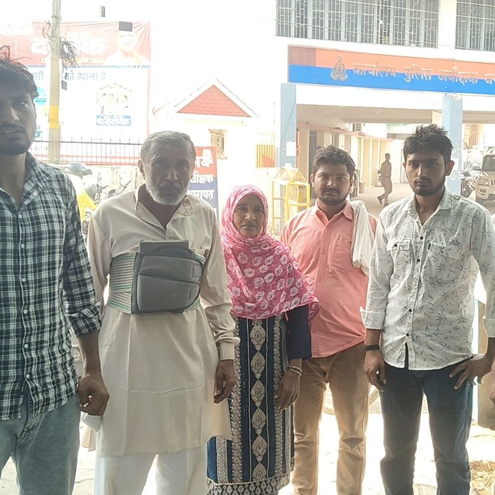 विवाहिता ने ससुराल में दुर्व्यवहार की शिकायत की:बागपत में एसपी कार्यालय पहुंचकर लगाई न्याय की गुहार, सुरक्षा की मांग