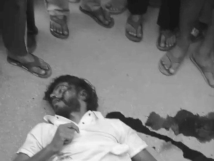 ट्रैक्टर की चपेट में आने से बाइक सवार की मौत:आजमगढ़ में चालक वाहन लेकर फरार, पुलिस जांच में जुटी