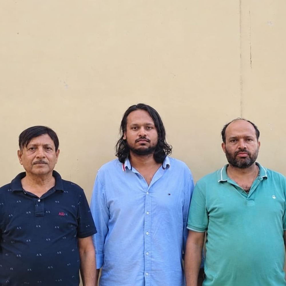 नजीराबाद में बिल्डर अनूप अस्थाना समेत 10 पर FIR:करोड़पति कारोबारी को ड्रग्स देकर हड़पी थी 140 करोड़ संपत्ति