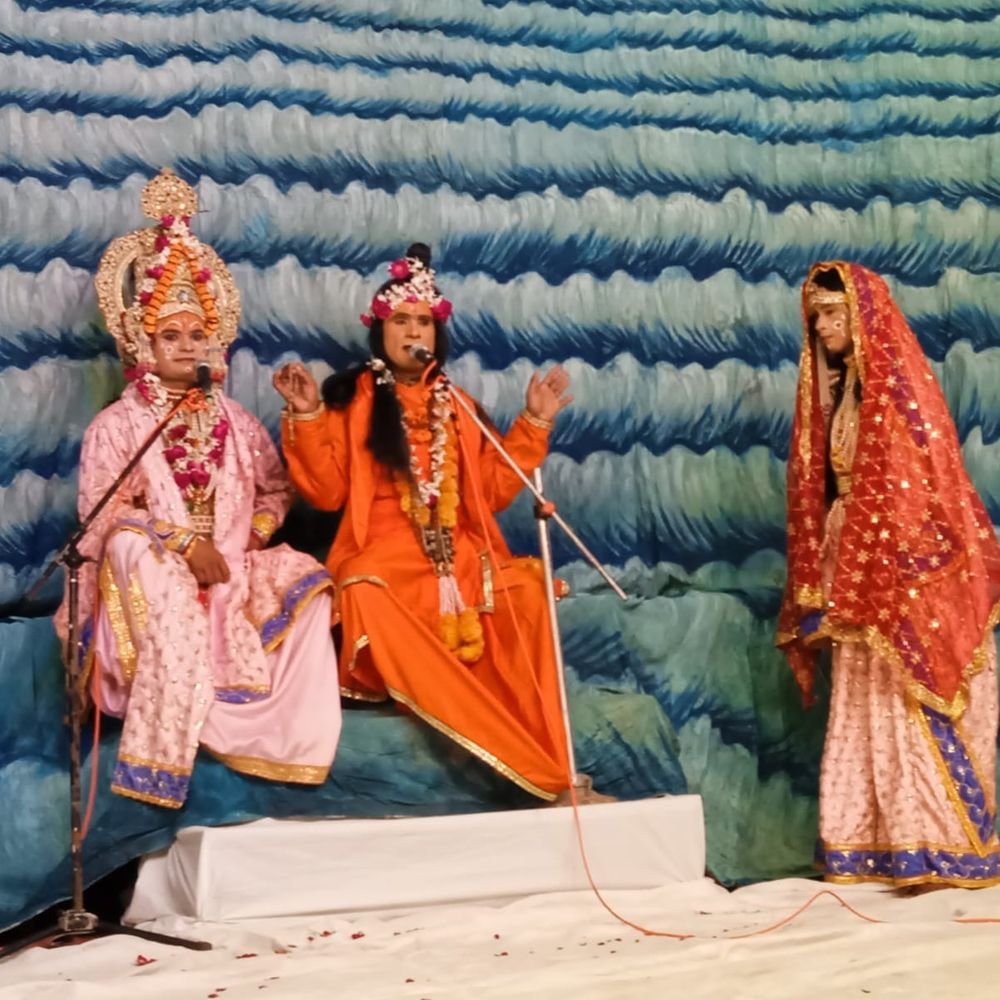रामपुर में रामलीला महोत्सव:ज्वाला नगर में रावण ने शक्ति का प्रदर्शन किया; भगवान राम का जन्म उत्सव मनाया