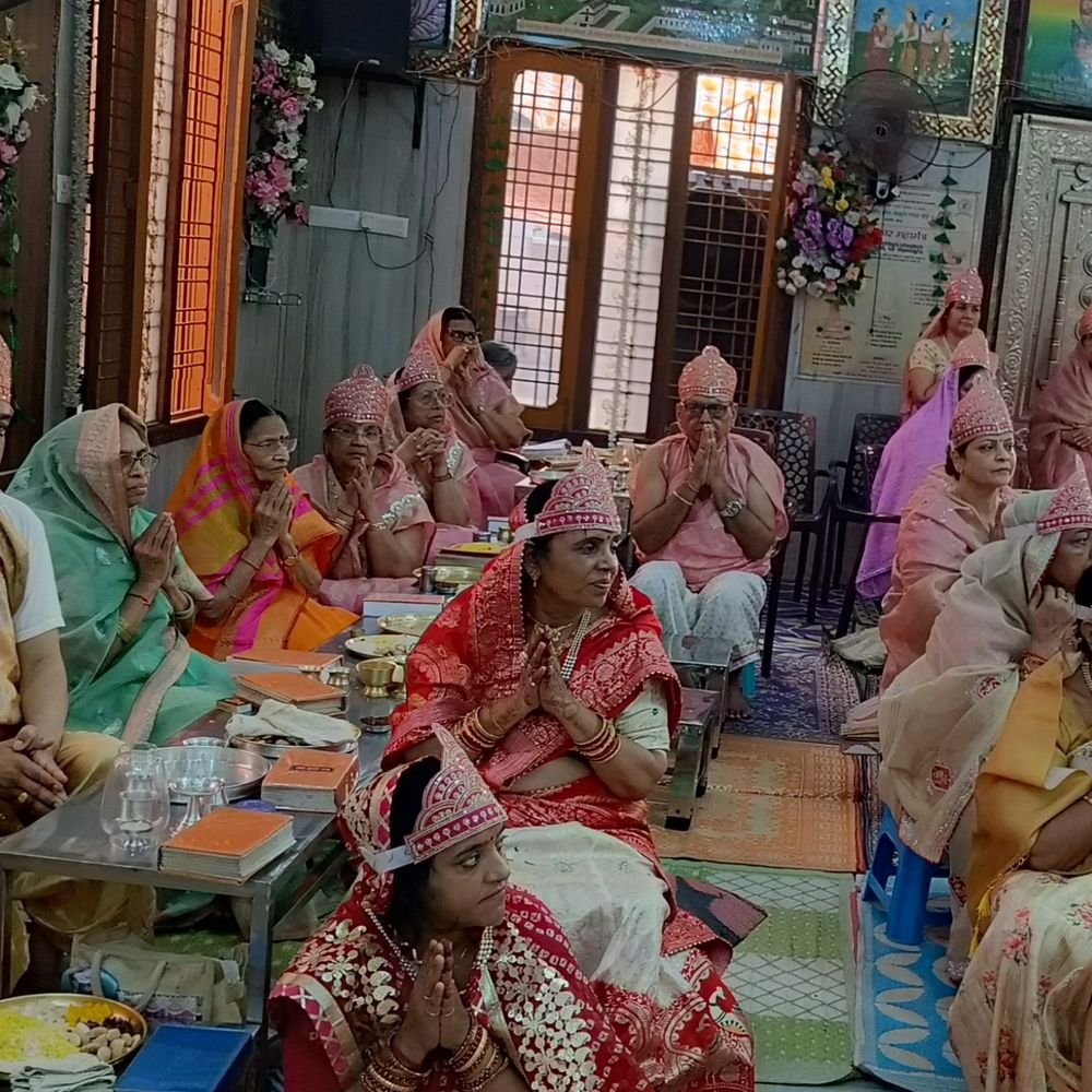 जैन मंदिर में सिद्ध चक्र महामंडल विधान शुरू:आचार्य सुबल सागर जी महाराज ने बताया सिद्ध चक्र आराधना का आध्यात्मिक महत्व