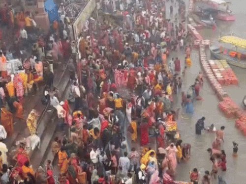 अयोध्या कार्तिक कल्पवास के लिए रामनगरी पहुंचे श्रद्धालु:27 अक्टूबर से शुरू होगा कार्तिक मास; आश्रमों में जप-अनुष्ठान, पूजा-पाठ,सत्संग करेंगे