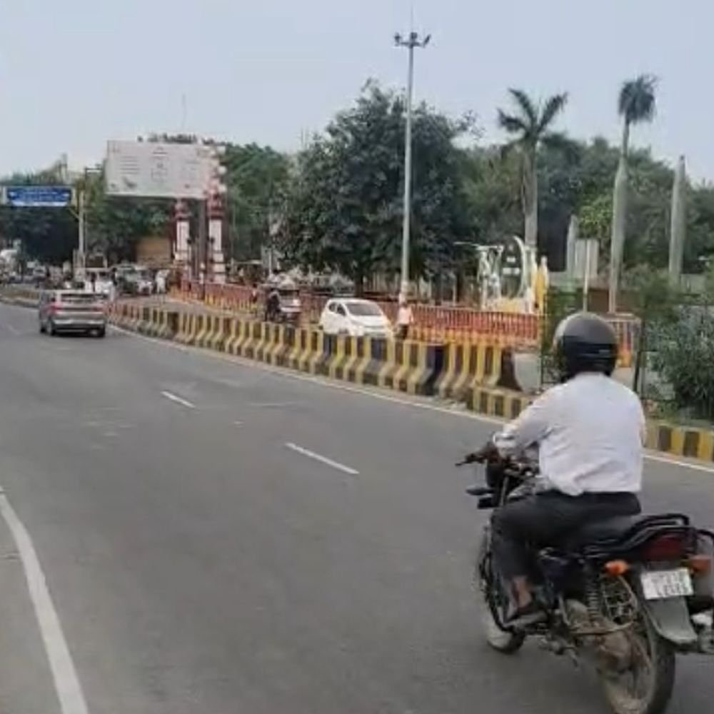 मुरादाबाद में टेम्प्रेचर 32C:तेज धूप निकली, रुक-रुककर हवा बह रही,बारिश नहीं होगी