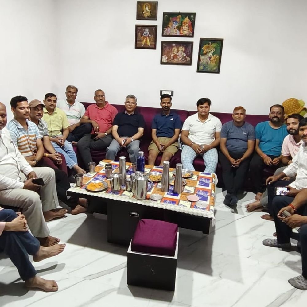 बाराबंकी नगर कार्यकारिणी की बैठक:प्रांत प्रचारक ने कुटुंब प्रबोधन पर दिया जोर, सामाजिक समरसता पर हुई चर्चा