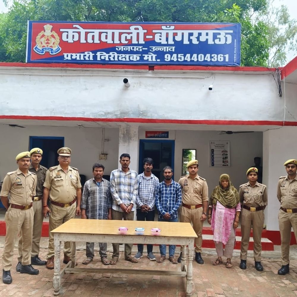 महिलाओं को नशीला पदार्थ सुंघाकर गहने चुराने वाला गैंग पकड़ाया:गिरोह का नेटवर्क दिल्ली-हरियाणा और उत्तराखंड तक फैला था