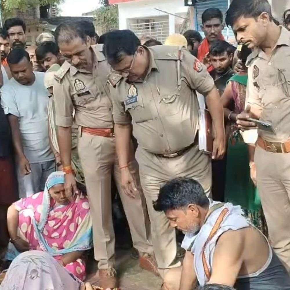 रायबरेली में अधेड़ का शव पंखे से लटका मिला:संदिग्ध परिस्थितियों में मौत, हत्या या आत्महत्या की जांच