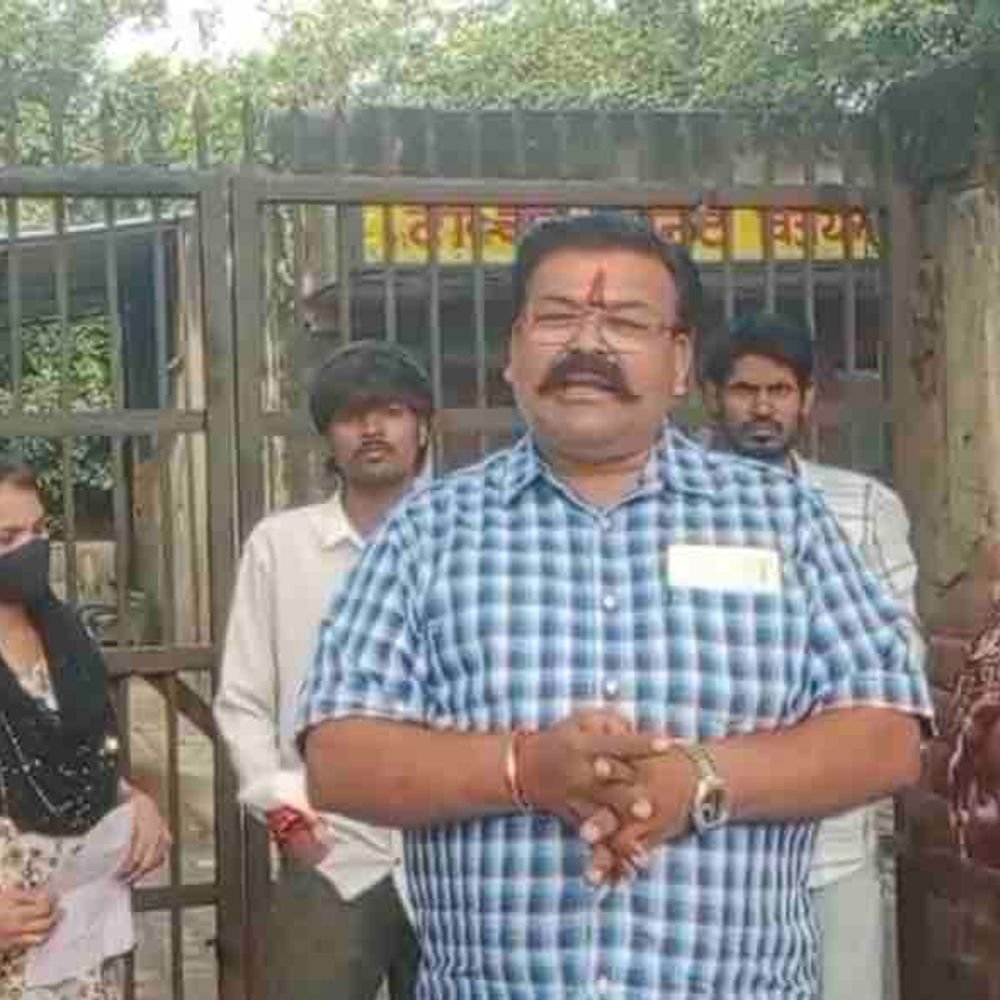 गाजियाबाद में टीबी केंद्र बंद, दवा के लिए भटक रहे:स्वास्थ्यकर्मी हड़ताल पर, पूर्व विधायक प्रत्याशी ने कार्रवाई की मांग की