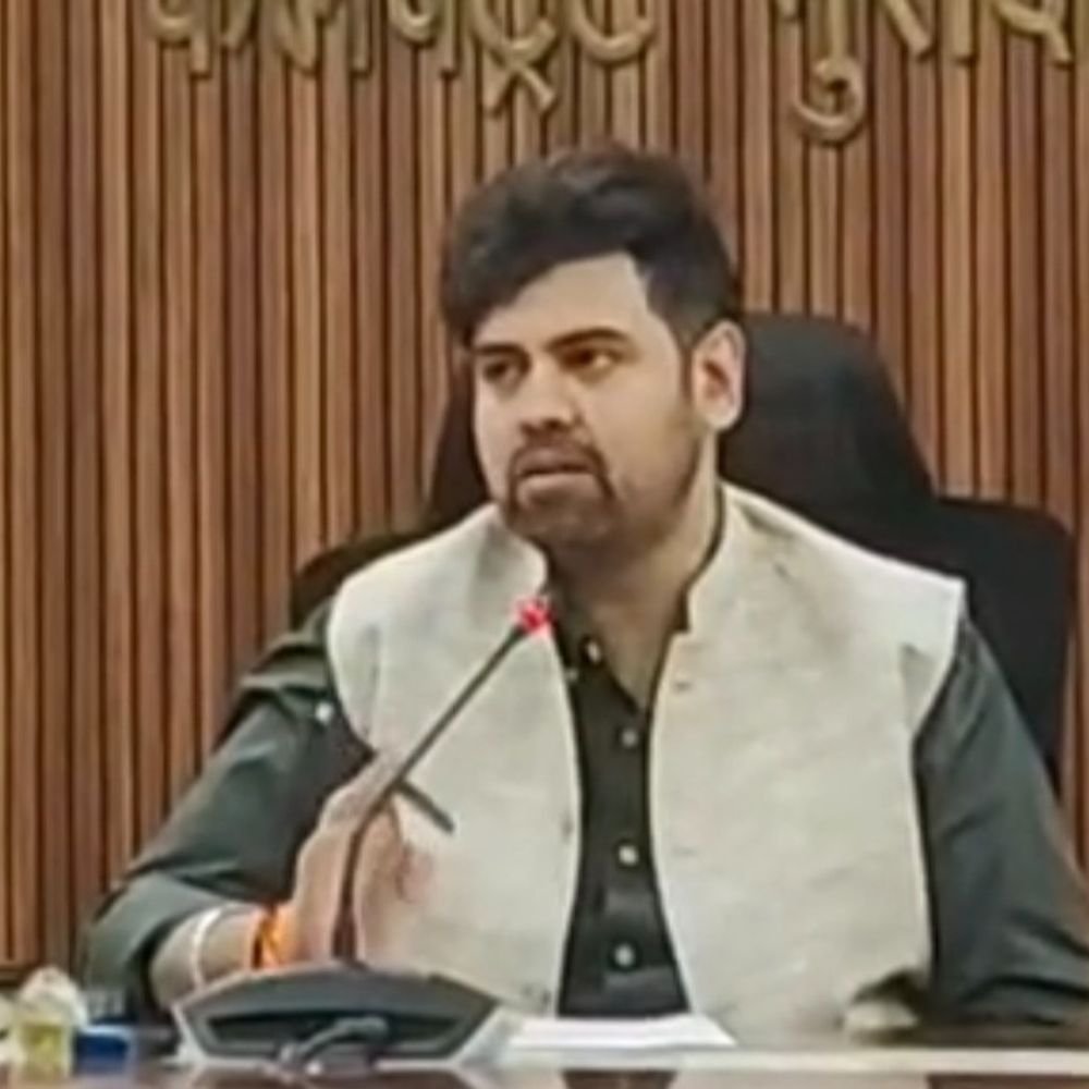 मतदाता सूची में नाम जुड़वाने का विशेष अभियान:मुरादाबाद में आज से पोलिंग बूथों पर विशेष अभियान शुरू