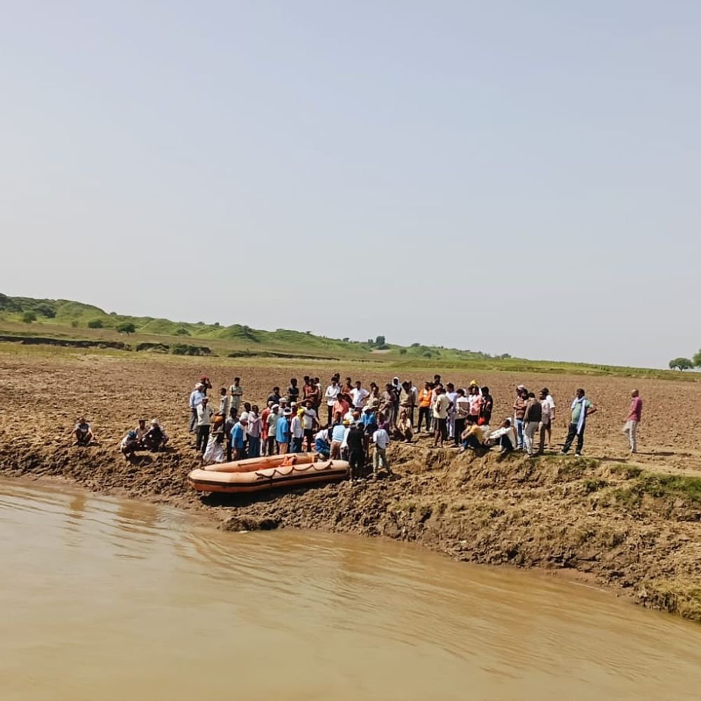 नून नदी में वृद्ध किसान के डूबने की आशंका:मवेशी चराने गए थे नदी किनारे, कपड़े-जूते और मोबाइल मिले; आपदा प्रबंधन टीम तलाश में जुटी