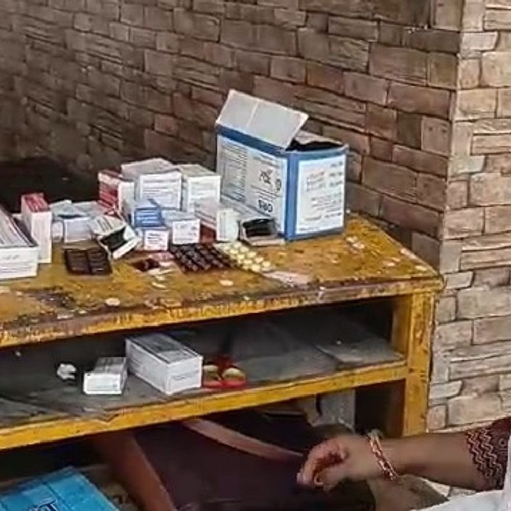 सरायन नदी का जलस्तर 60 सेमी घटा:केशव ग्रीन सिटी सहित 7 मोहल्लों में पानी कम हुआ, कुछ परिवार शिविर से लौटने लगे