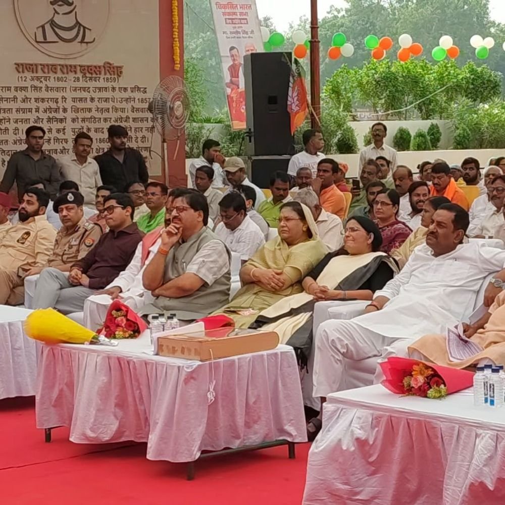मोदी के जन्मदिन पर सेवा ज्योति यात्रा:गांधीनगर तिराहे पर लाइव प्रसारण देखा, विकसित भारत का संकल्प दोहराया गया