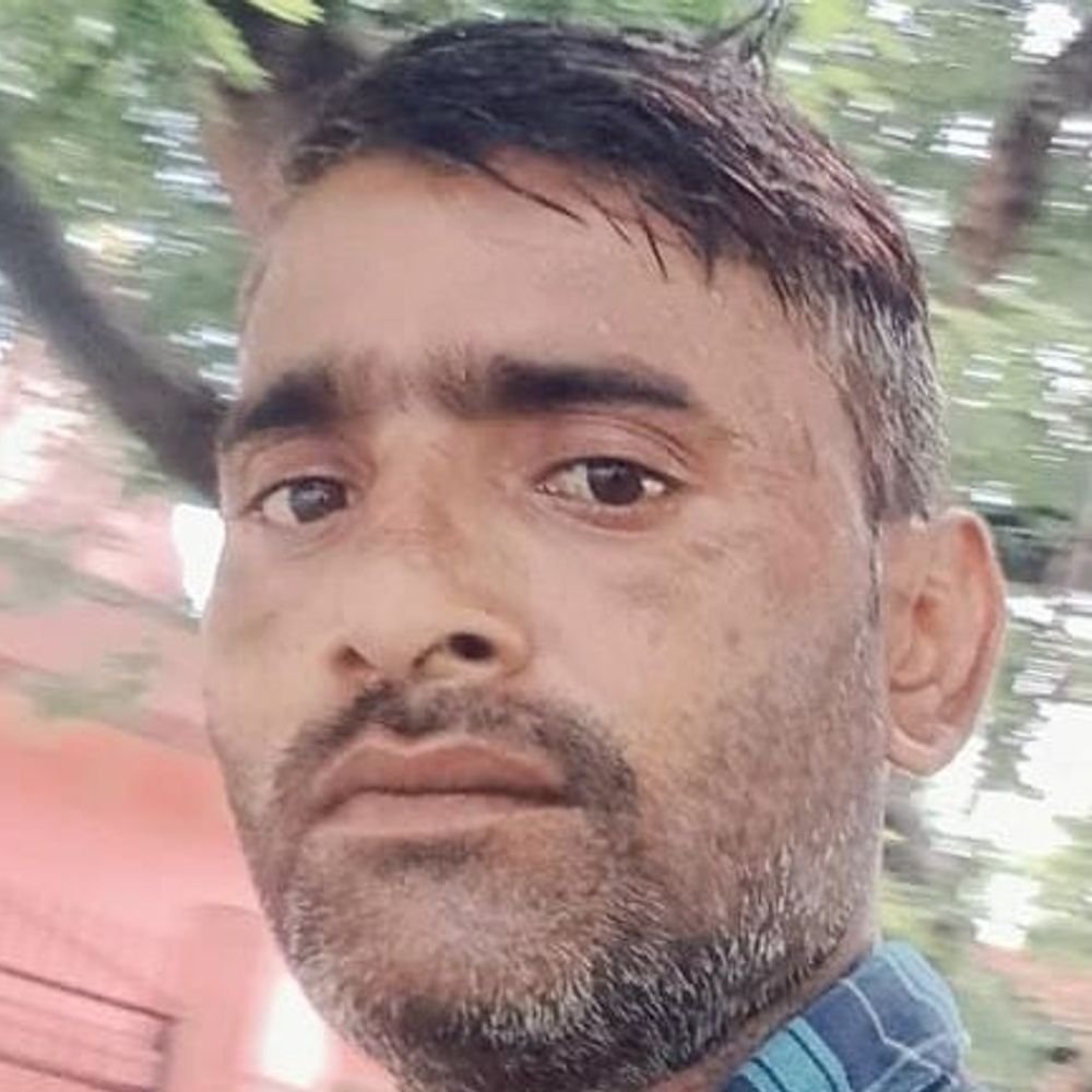 कानपुर में युवक ने फांसी लगा कर की आत्महत्या:रतनपुर गांव के बाहर पेड़ पर लटका मिला शव, , फोरेंसिक टीम ने जुटाए साक्ष्य; पोस्टमार्टम रिपोर्ट का इंतजार